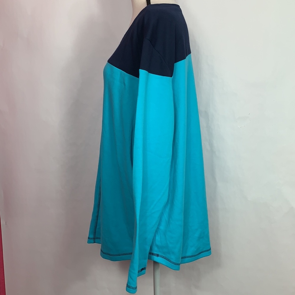 Blair long sleeve dark blue baby blue colored block top - Picture 2 of 7